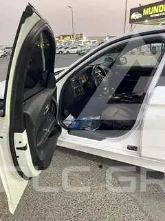 2015 BMW 320