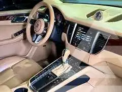 2015 Porsche MACAN