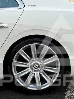 2015 Bentley Flying