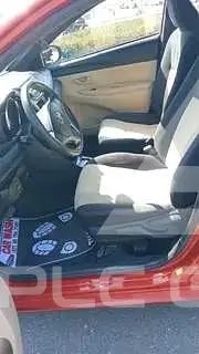 2015 Toyota YARIS