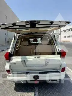 2015 Toyota LAND CRUISER