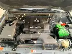 2016 Mitsubishi PAJARO