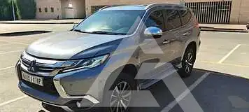 2016 Mitsubishi MONTERO