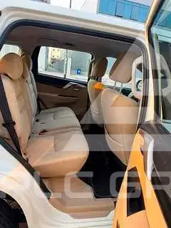 2016 Mitsubishi MONTERO