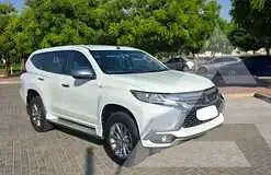 2016 Mitsubishi MONTERO