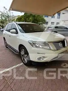 2016 Nissan PATHFINDER