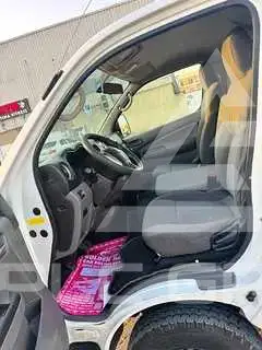 2016 Nissan Urvan