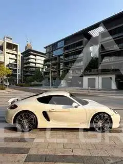 2016 Porsche Cayman
