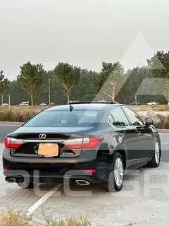 2016 Lexus ES
