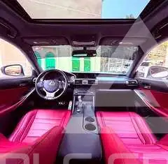 2016 Lexus IS