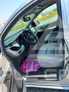 2016 Toyota SIENNA