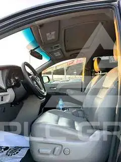 2016 Toyota SIENNA