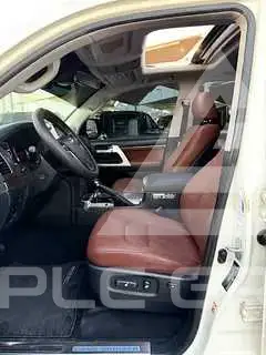 2016 Toyota LAND CRUISER