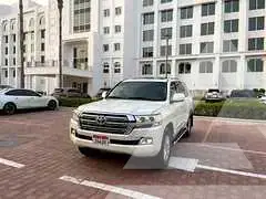 2016 Toyota LAND CRUISER