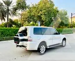 2017 Mitsubishi PAJARO