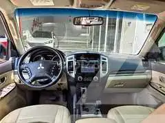 2017 Mitsubishi PAJARO