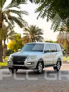 2017 Mitsubishi PAJARO