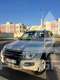 2017 Mitsubishi PAJARO