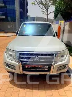 2017 Mitsubishi PAJARO
