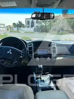 2017 Mitsubishi PAJARO