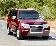 2017 Mitsubishi PAJARO