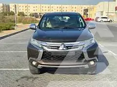 2017 Mitsubishi MONTERO