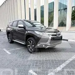 2017 Mitsubishi MONTERO