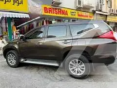 2017 Mitsubishi MONTERO
