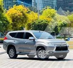 2017 Mitsubishi MONTERO