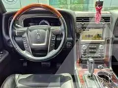 2017 Lincoln NAVIGATOR
