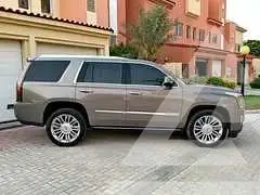 2017 Cadillac ESCALADE