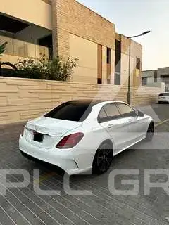 2017 Mercedes Benz C-Class