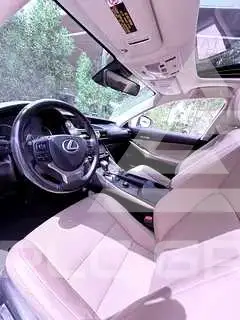 2017 Lexus IS