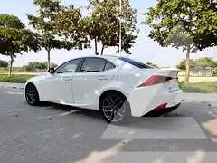 2017 Lexus IS