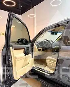 2017 Toyota LAND CRUISER