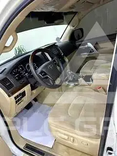 2017 Toyota LAND CRUISER