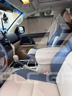 2017 Toyota LAND CRUISER