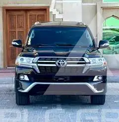 2017 Toyota LAND CRUISER