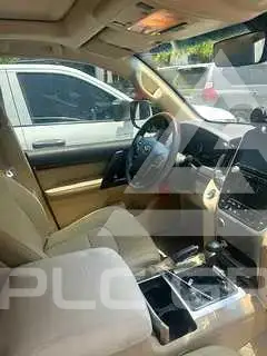 2017 Toyota LAND CRUISER