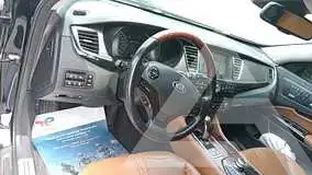 2017 KIA Quoris