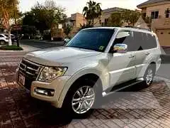 2018 Mitsubishi PAJARO