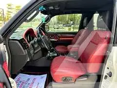 2018 Mitsubishi PAJARO