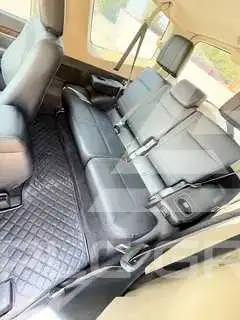 2018 Mitsubishi PAJARO