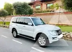2018 Mitsubishi PAJARO