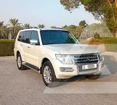 2018 Mitsubishi PAJARO