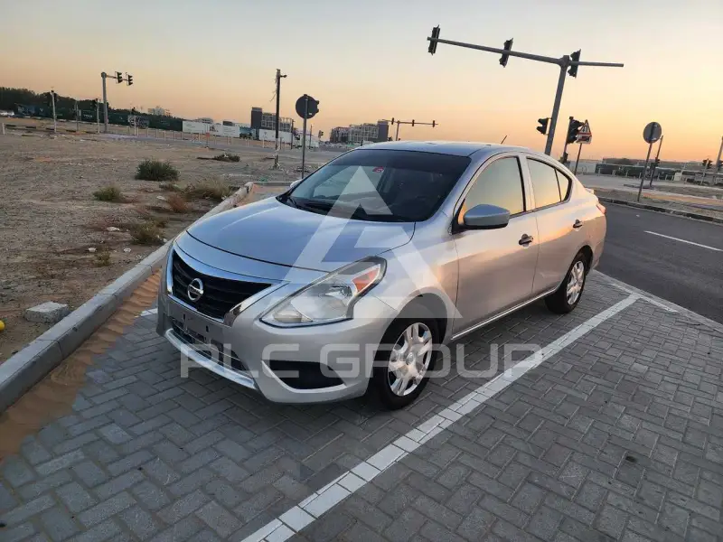 2018 Nissan VERSA