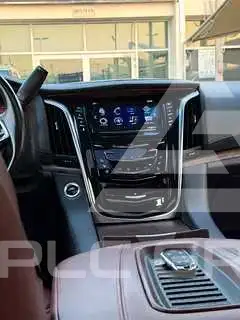 2018 Cadillac ESCALADE