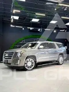 2018 Cadillac ESCALADE