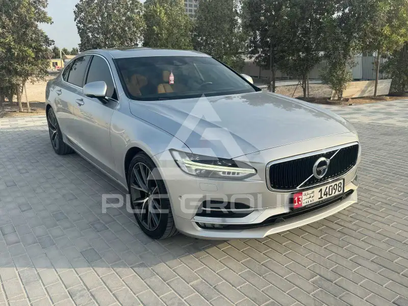 2018 Volvo S90