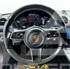 2018 Porsche Cayman